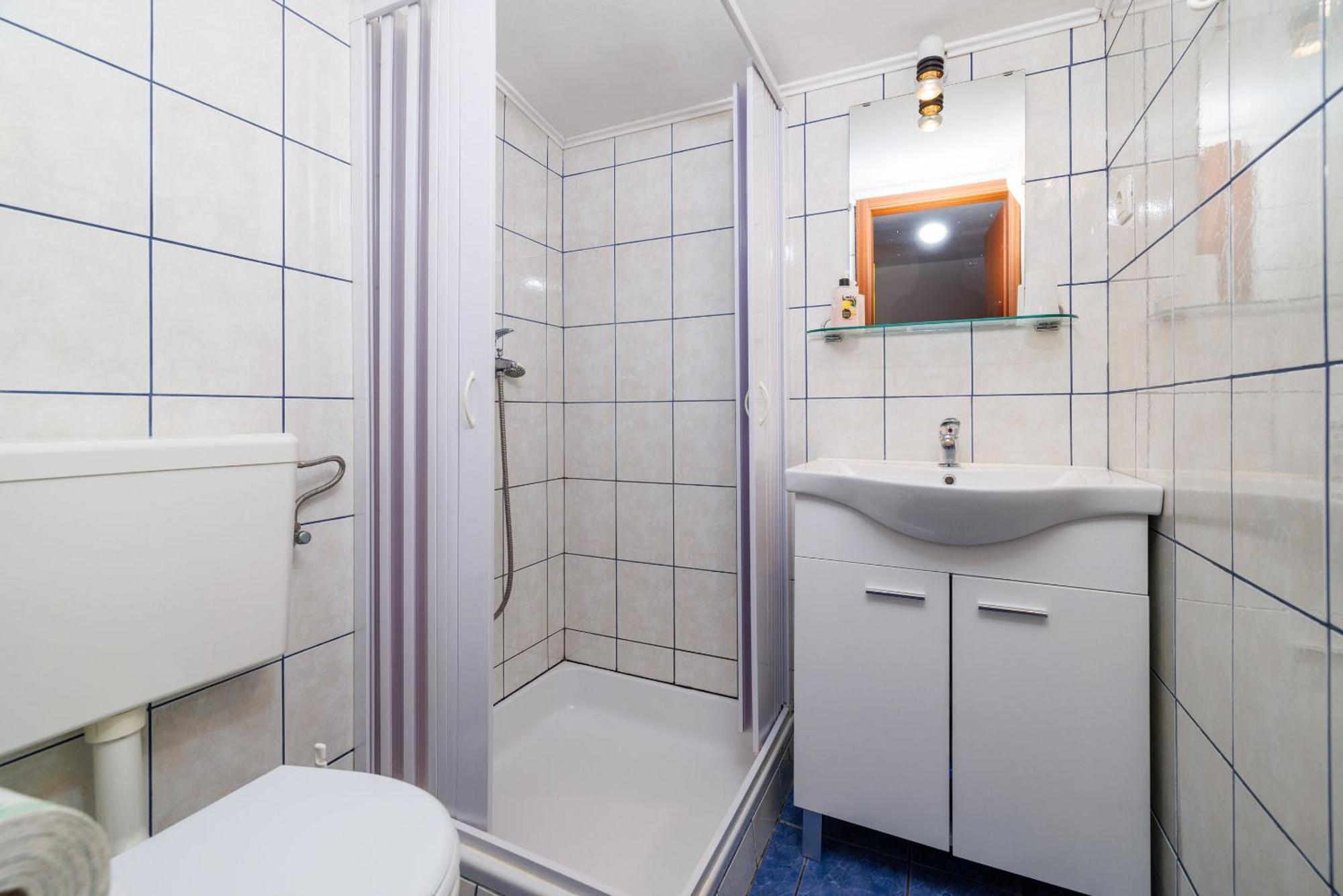 Apartments And Room Mirjana 드라말리 외부 사진