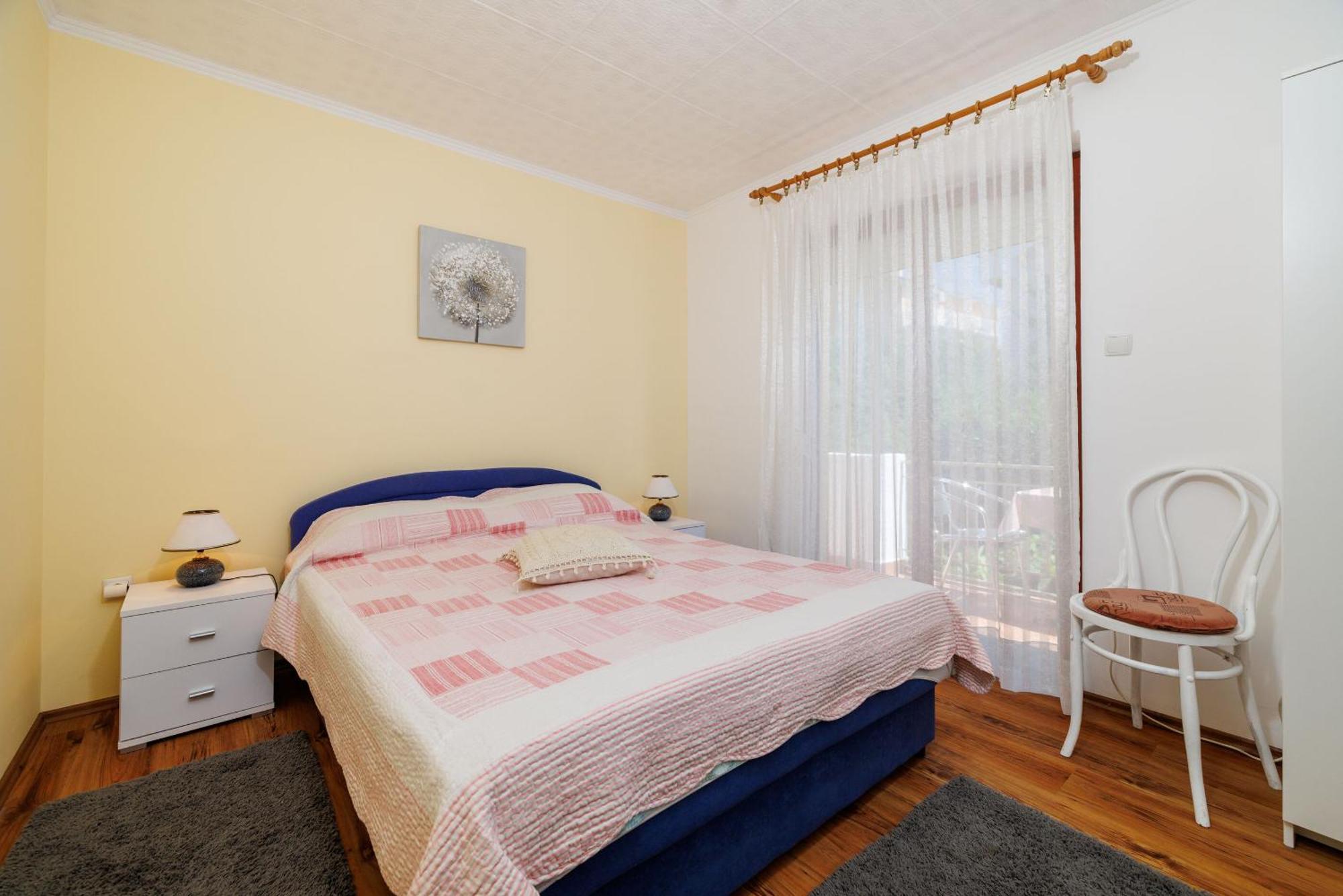 Apartments And Room Mirjana 드라말리 외부 사진